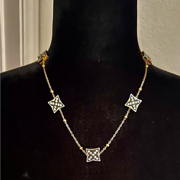 Jewelry - Black Shaped Rhinestone Pendants with Gold Chain